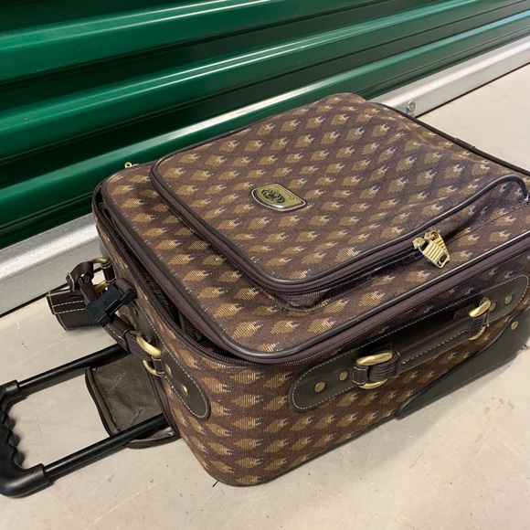 Oscar De La Renta Carry-On Suitcase - Brown - Picture 5 of 7